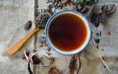 Jaka herbata obniża poziom cukru we krwi?