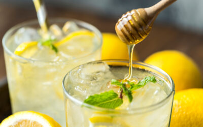 Jak pić wodę z miodem i cytryną – zdrowa i smaczna alternatywa dla słodkich napojów