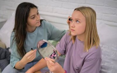 Jak dbać o nastoletnią cerę w codziennym życiu?