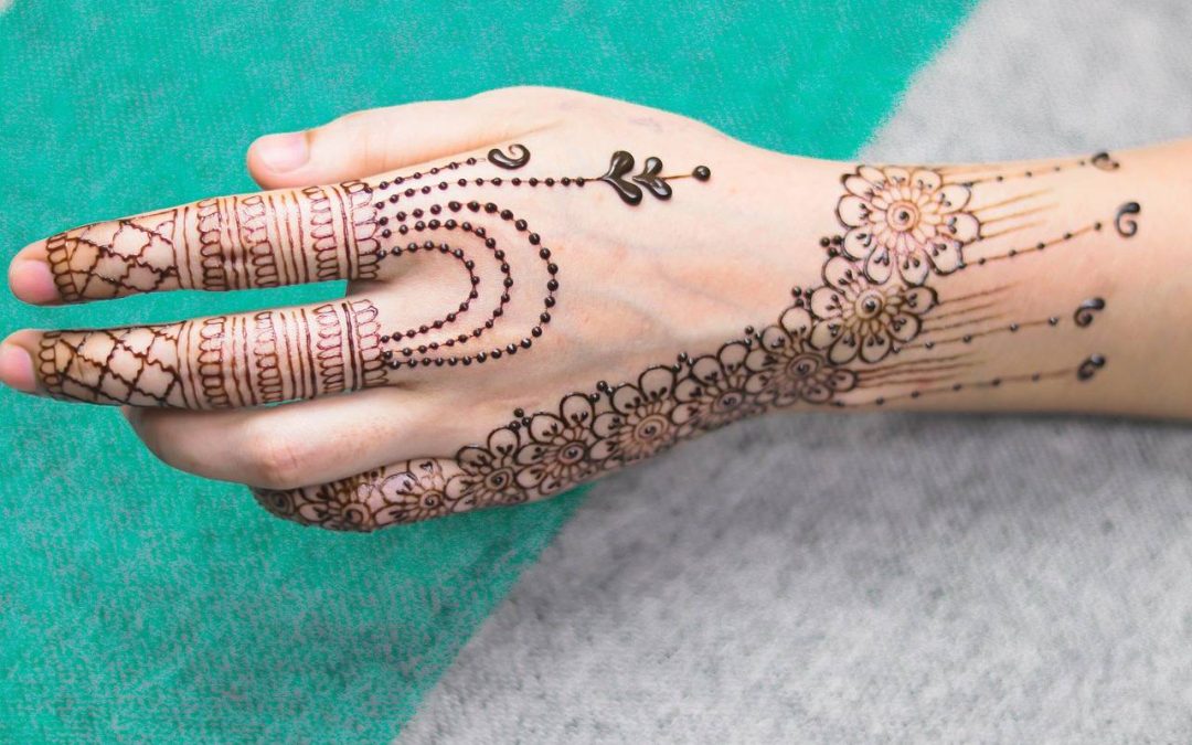 Henna pudrowa ile czasu się utrzymuje na włosach